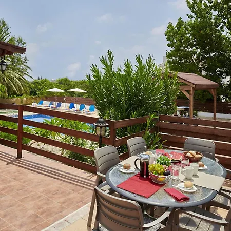 Ambrosia In Coral Bay Villa Pégeia