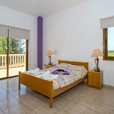 Ambrosia In Coral Bay Βίλα