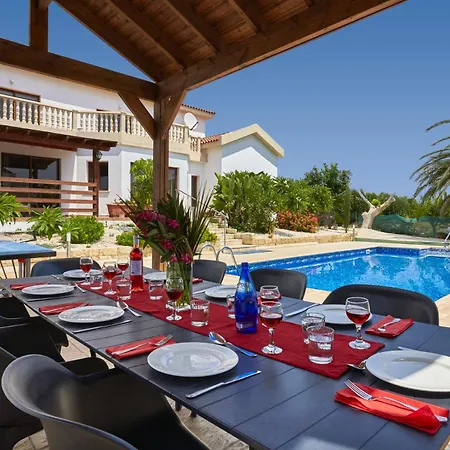 Villa Ambrosia In Coral Bay