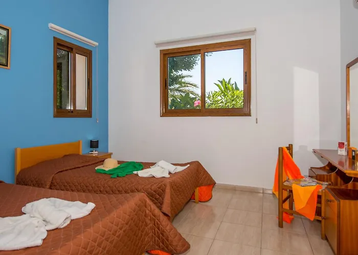 Villa Ambrosia In Coral Bay Peyia